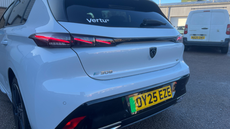 Peugeot 308 115kW GT 54kWh 5dr Auto Electric Hatchback